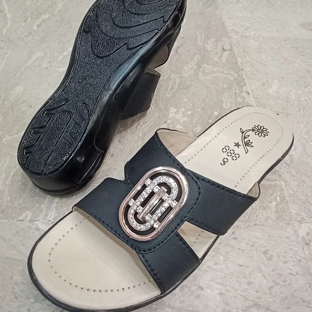 Product code: 888 Flats Women’s slippers