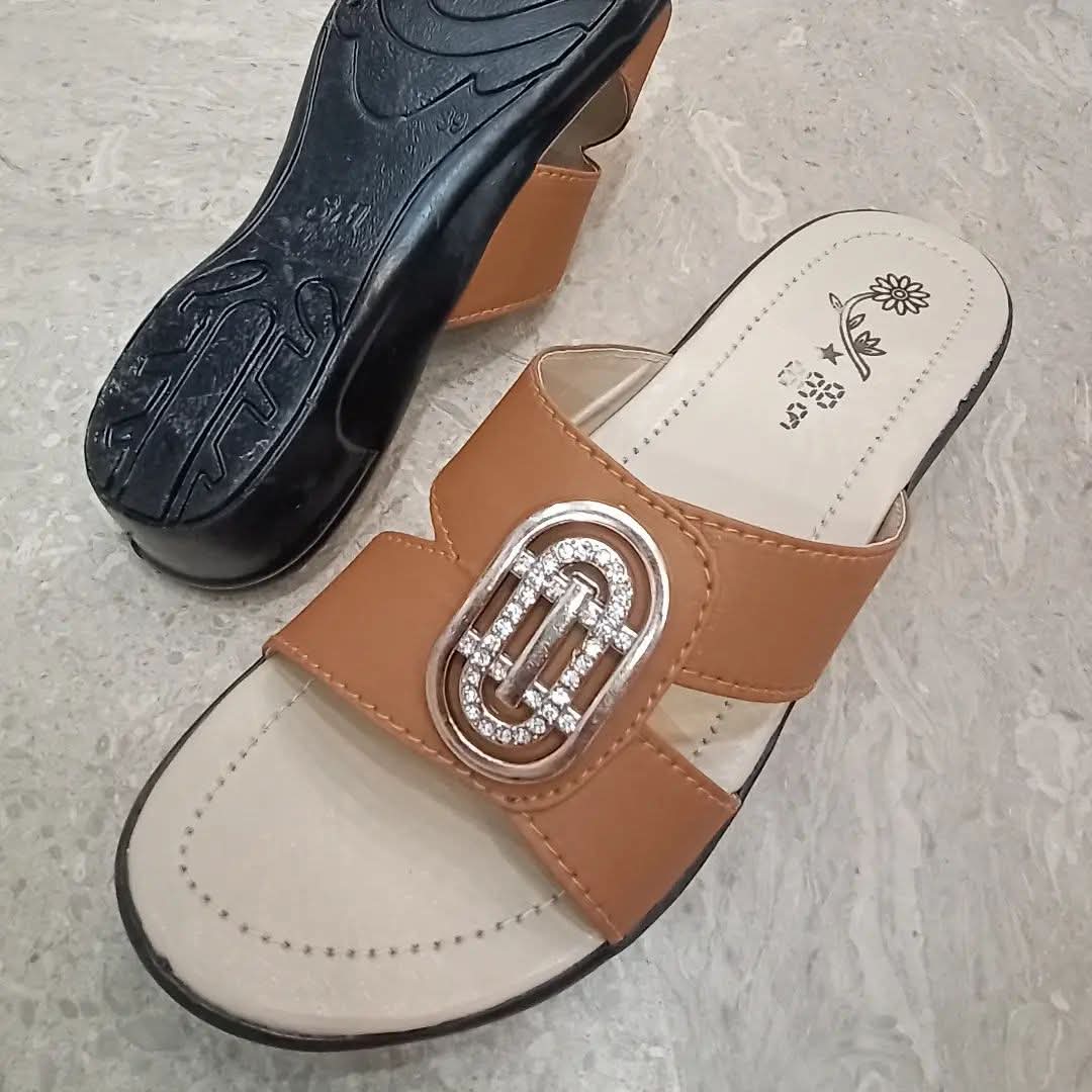 Product code: 888 Flats Women’s slippers