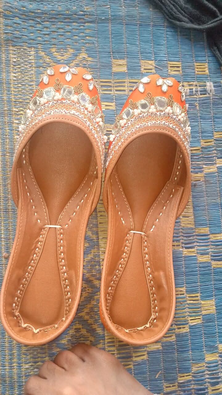 Pearl Dabka work🤩🧡 ladies Khussa women’s