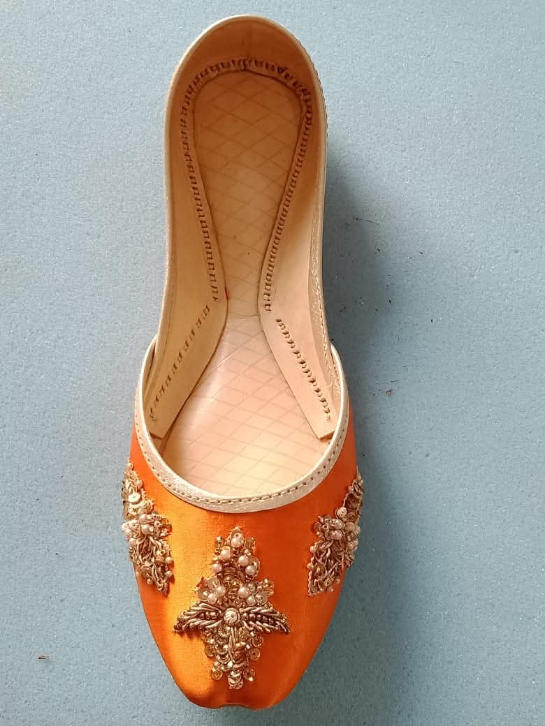 Pearl Dabka work🤩🧡 ladies Khussa women’s