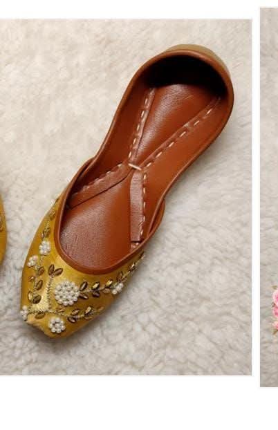 Ladies Khussa women’s