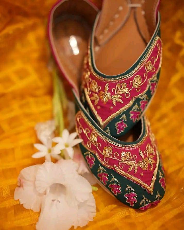 Mehndi wear Khussa womens