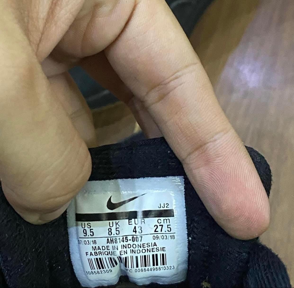 Nike Airmax Triple Black Gumsole mens joggers