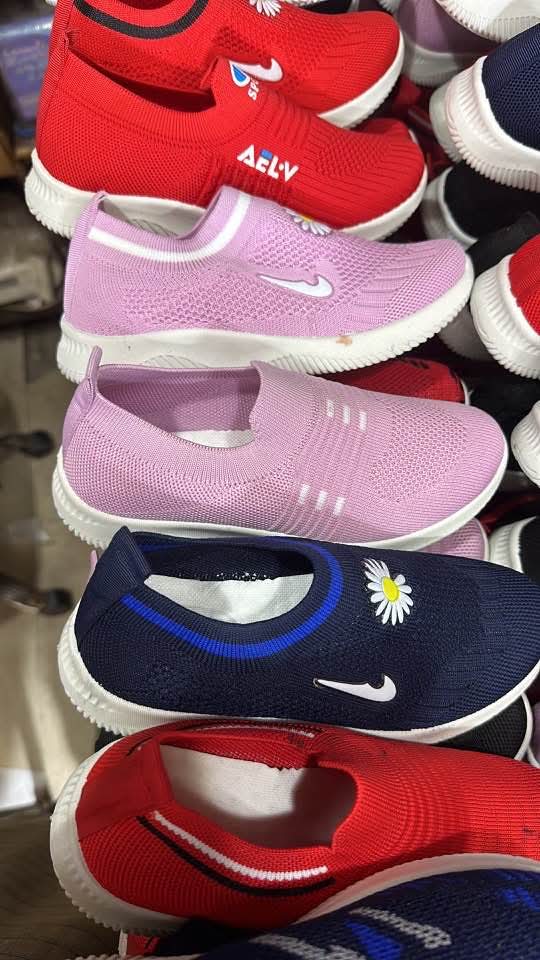 Kid’s shoes