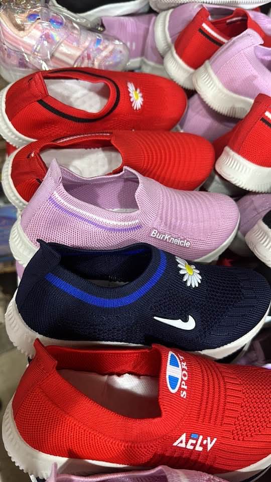Kid’s shoes