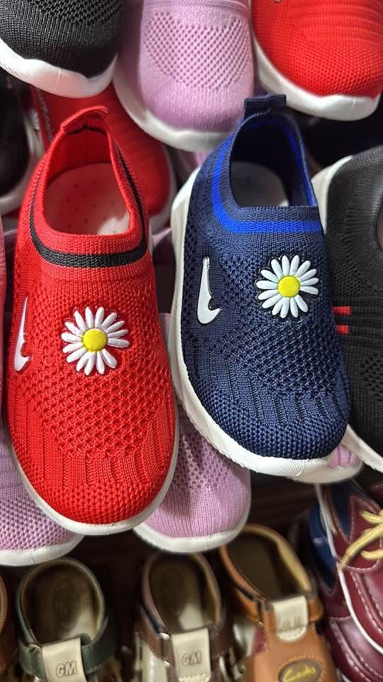 Kid’s shoes