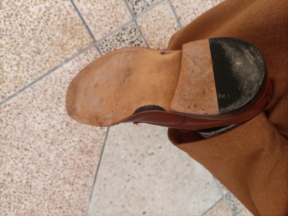 Mens Oxford shoes upar SOL both are leather dress