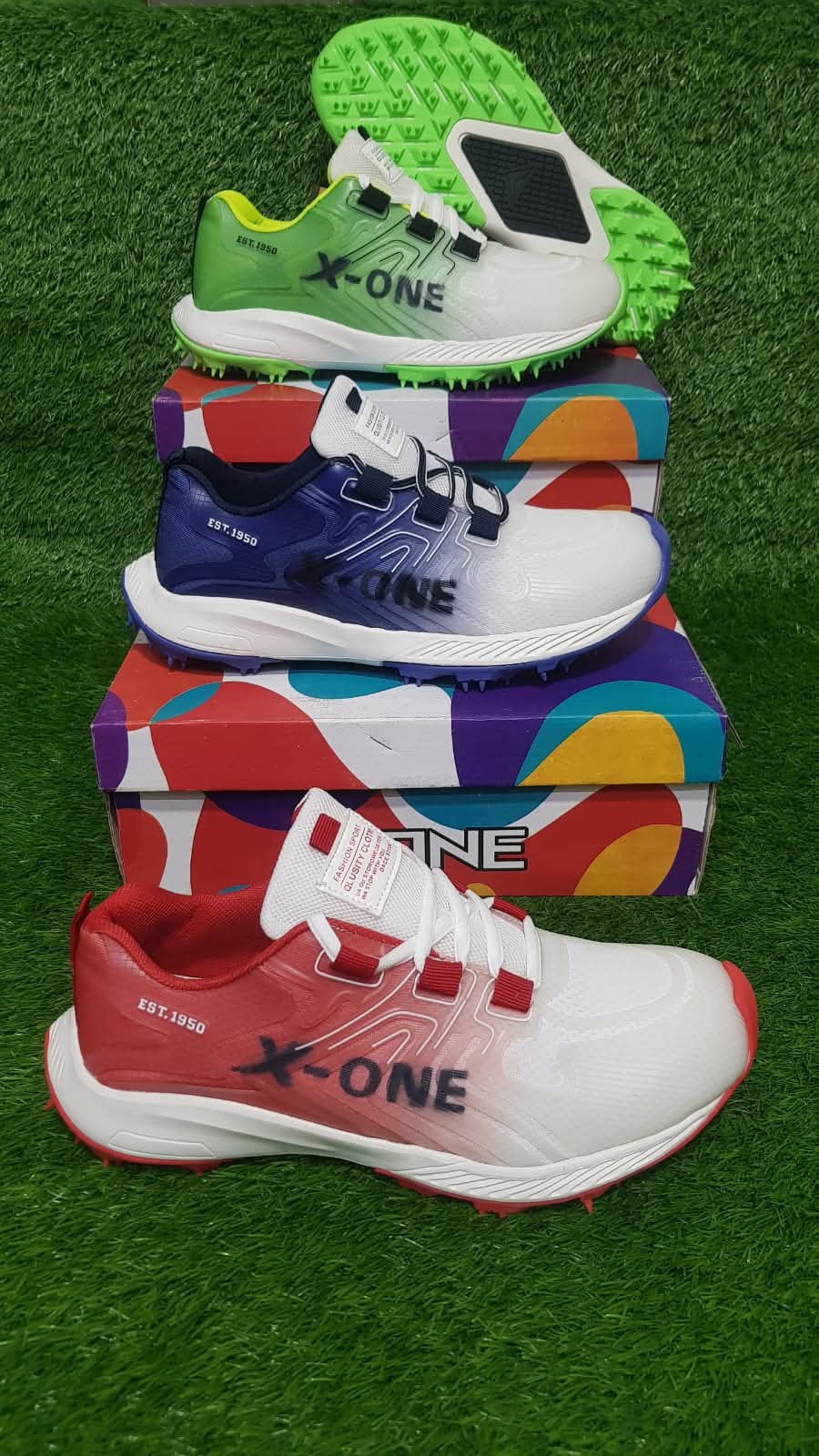 Cricket shoes mens sports