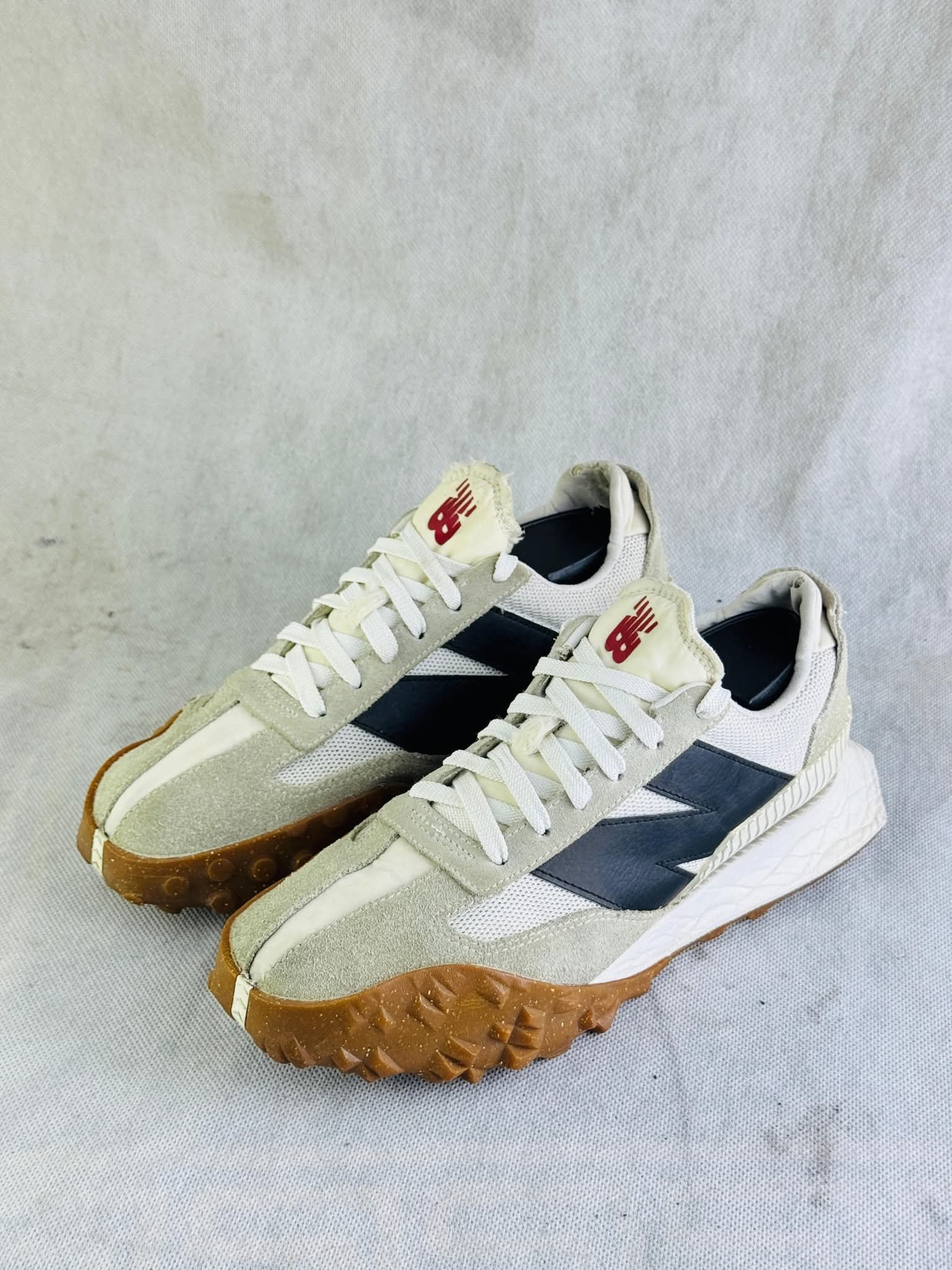 New balance running shoes mens joggers