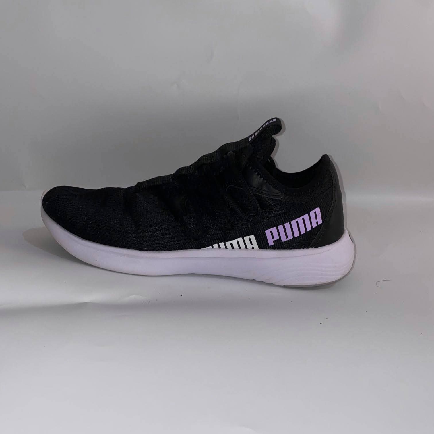 Puma branded shoes 👟mens joggers