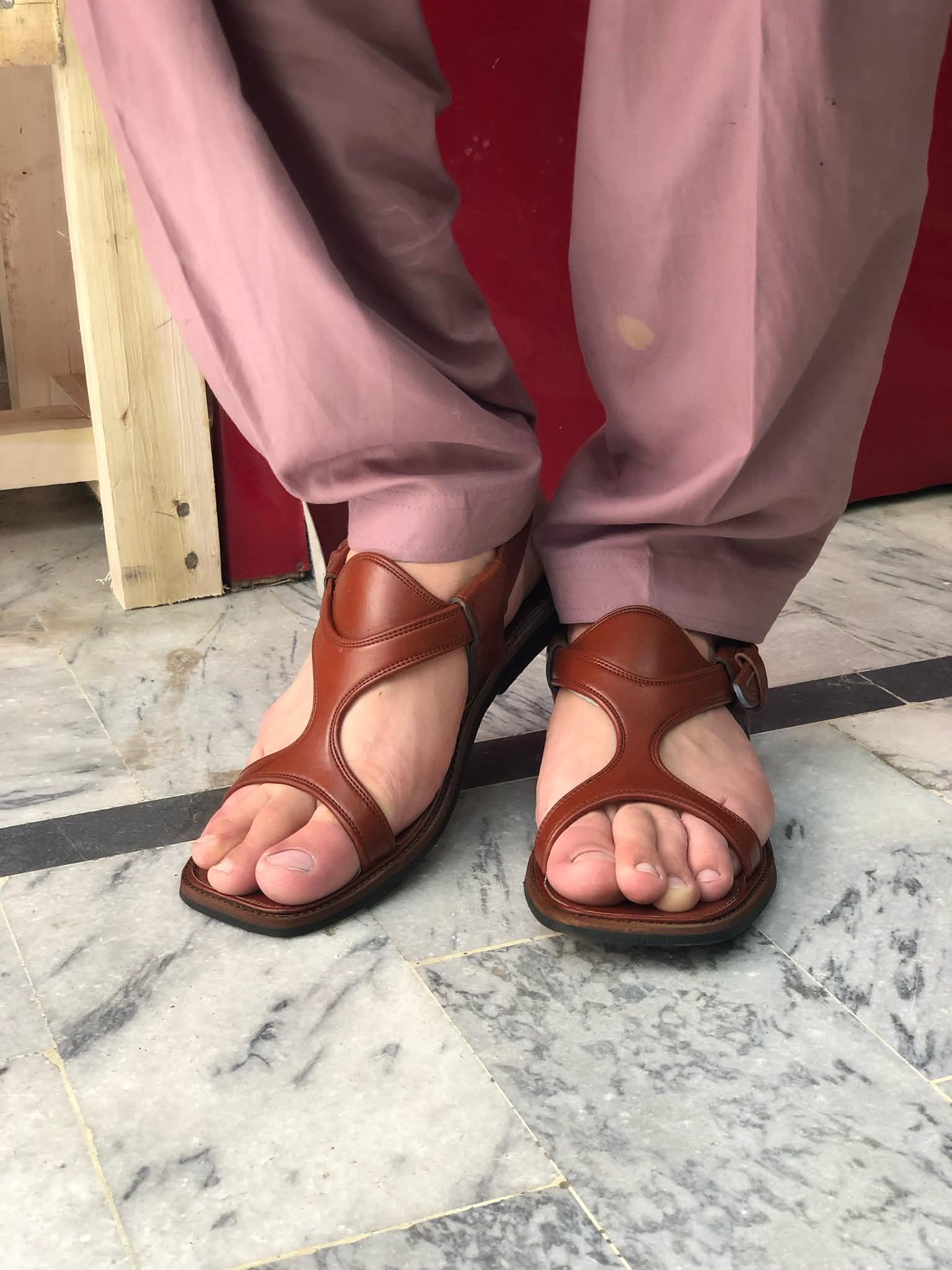 chakwali chappal mens