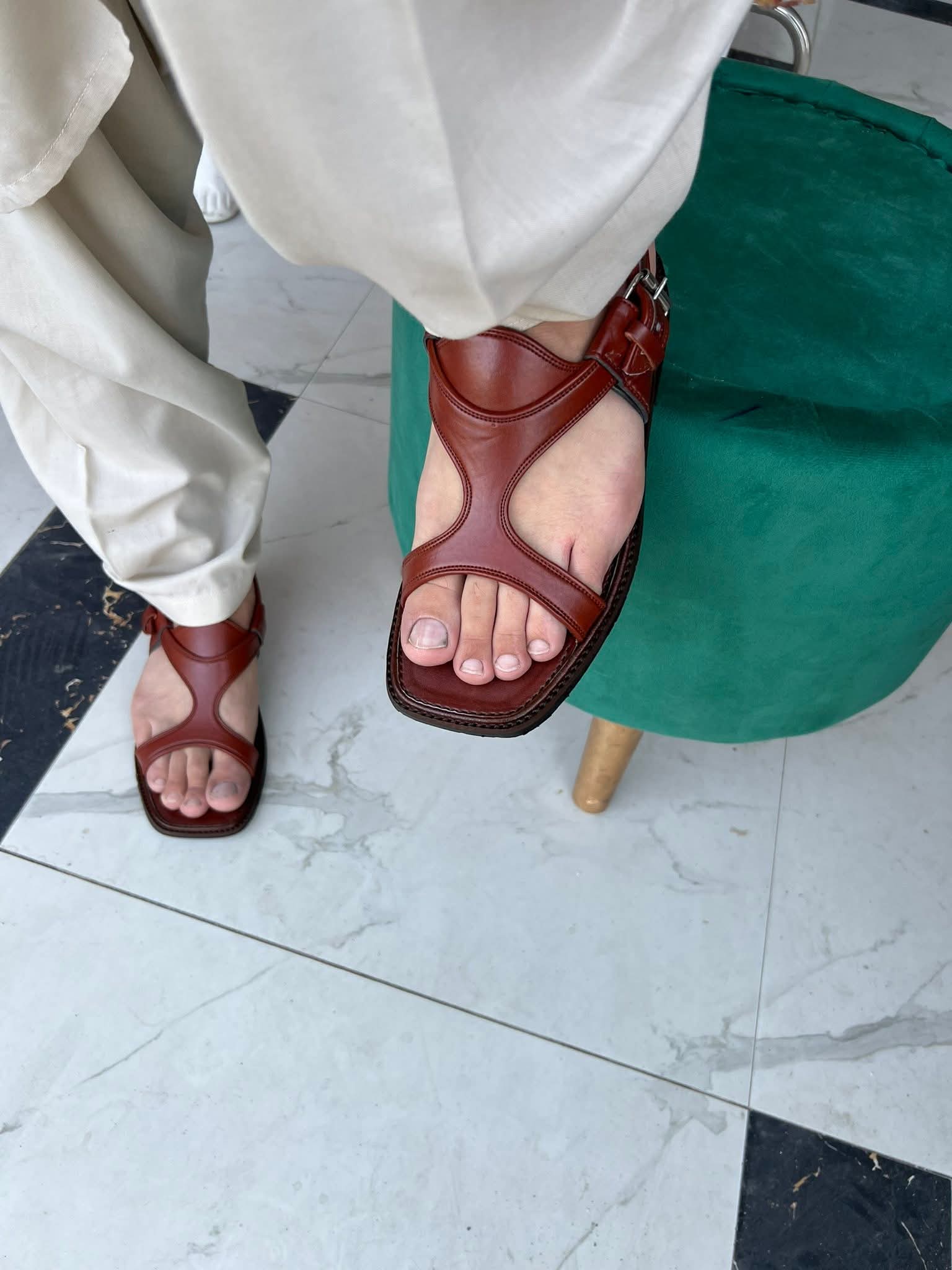 chakwali chappal mens