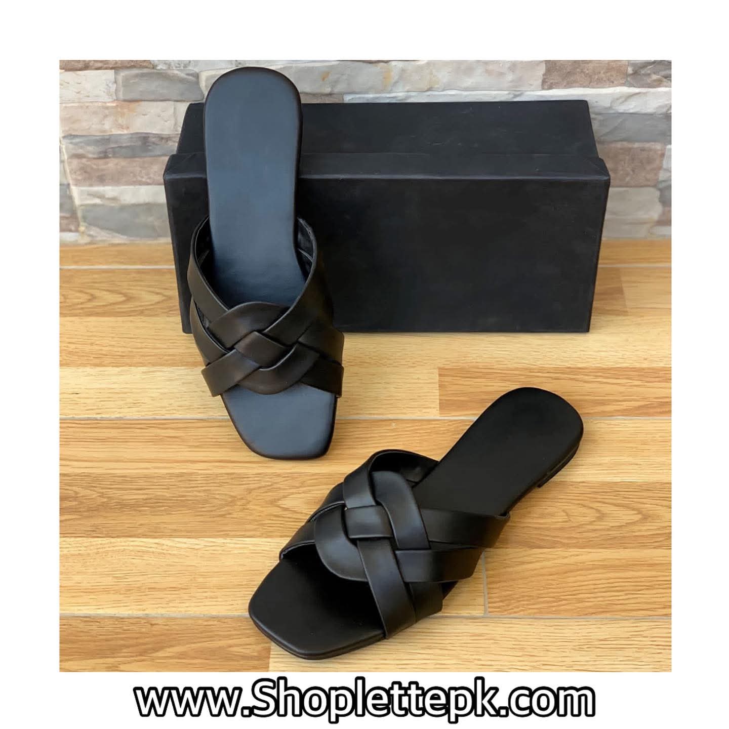 Flats Women’s slippers