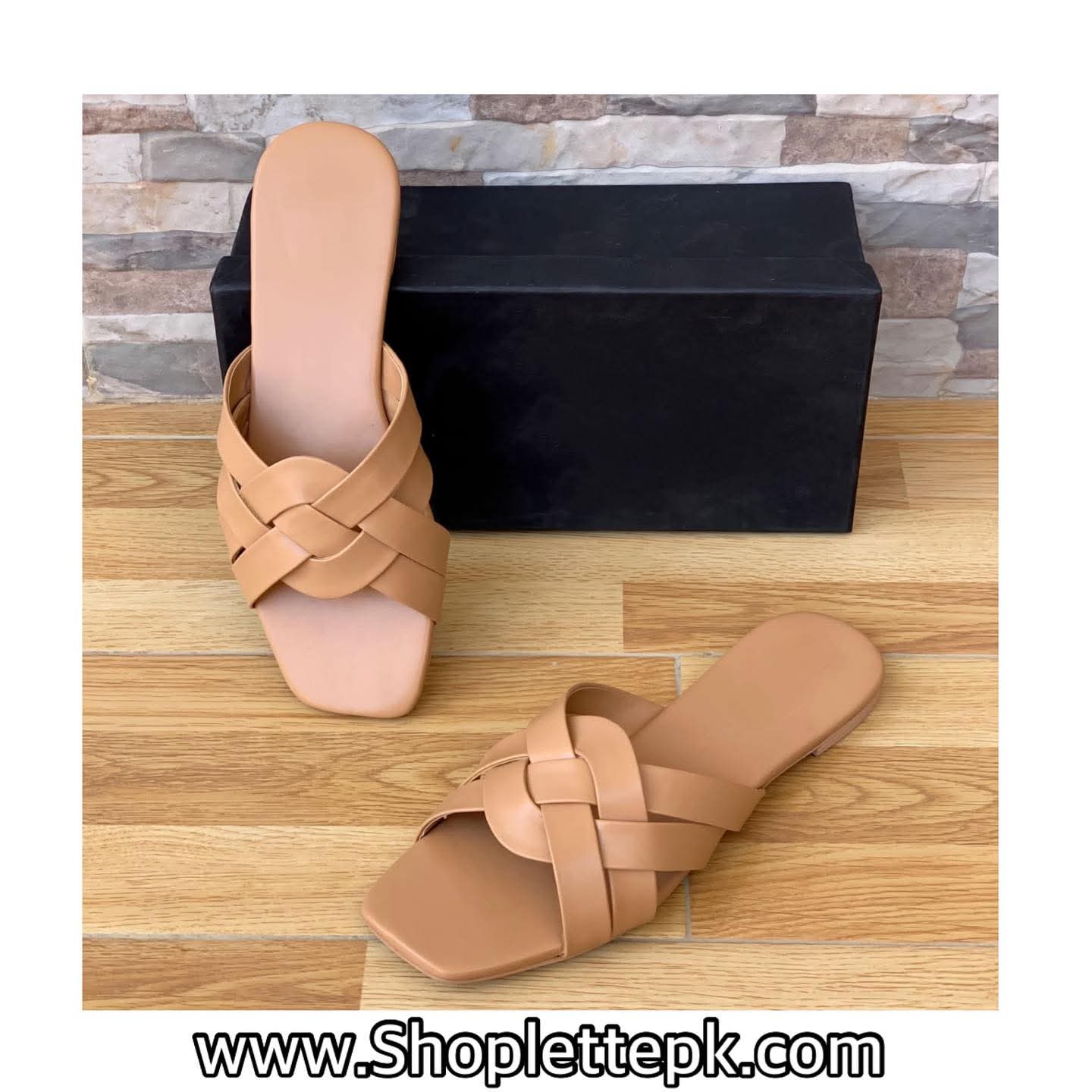 Flats Women’s slippers