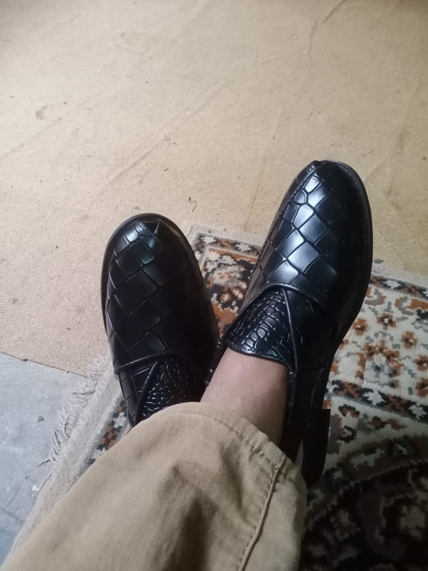 only make to orders chappal men`s