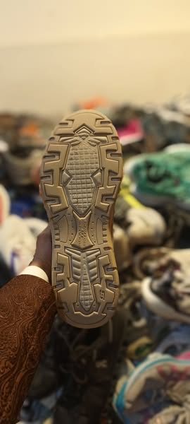 SKECHERS LOVER’S mens womens skechers causal