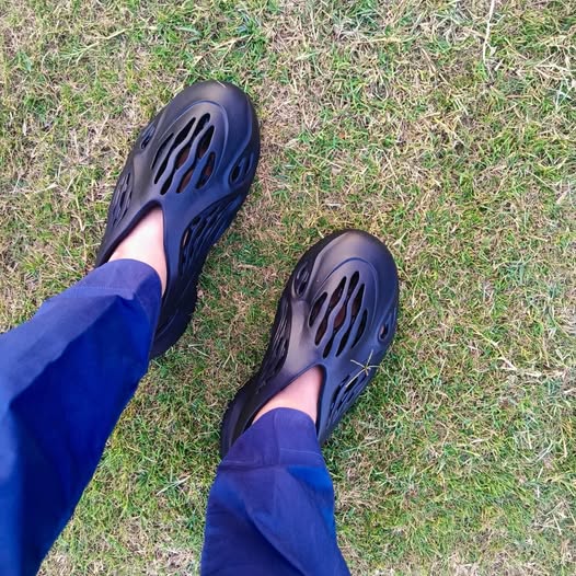 Mens sandals Venom Clogs (Imported Quality)