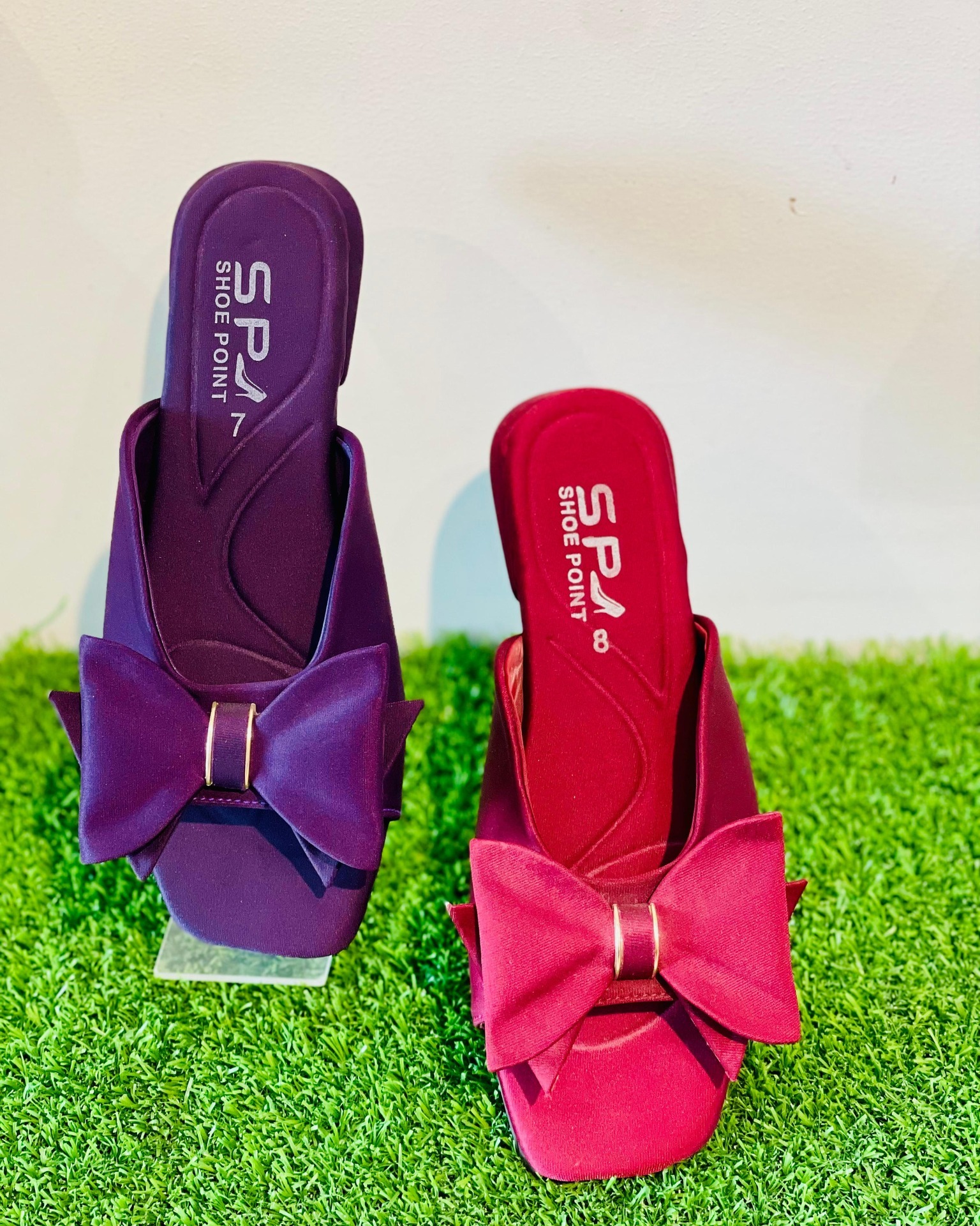 Plain Slippers for Elegant Womens