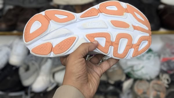 Mens joggers sports Brand ORIGINAL Hoka (Bondi 8)