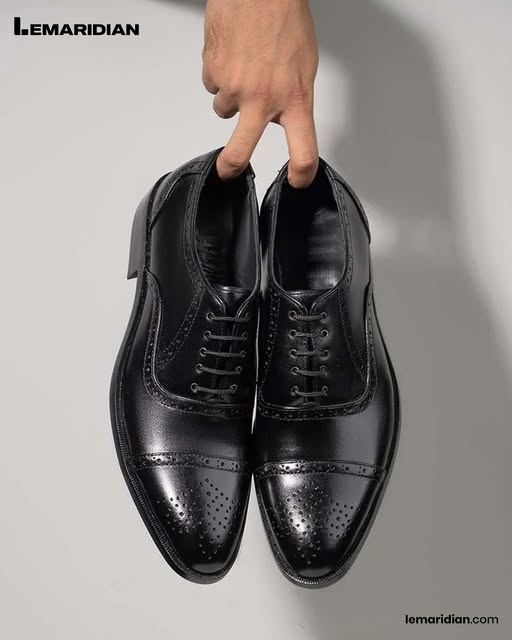 The Darven Black Leather Formal Shoes mens dress