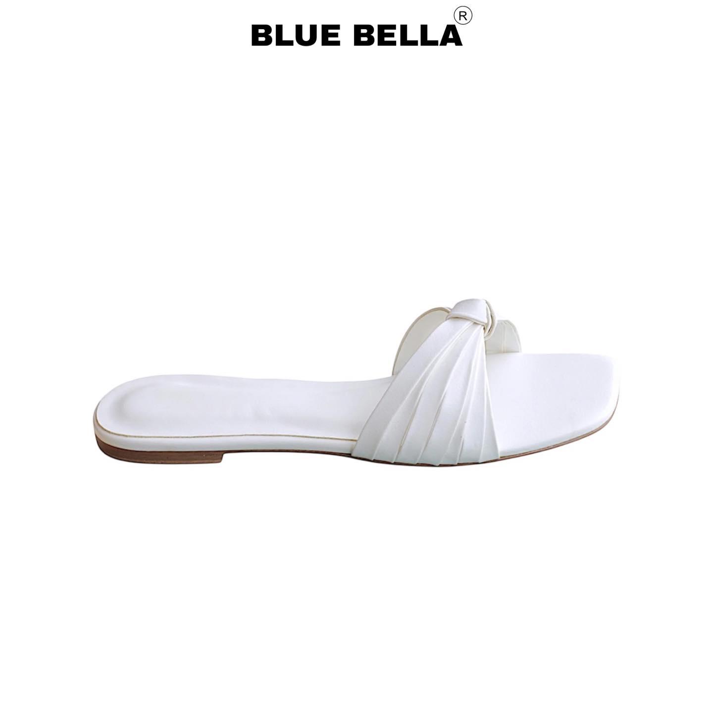 Womens slippers The shoes that keeps your style simple yet standout.