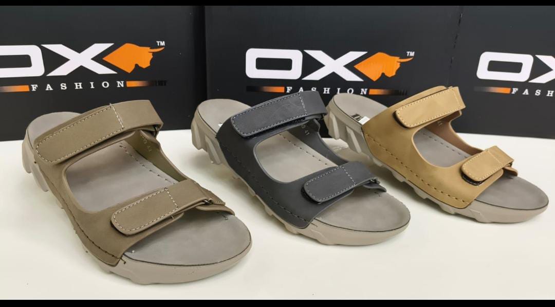 Camal leather upper sole pu men`s slippers