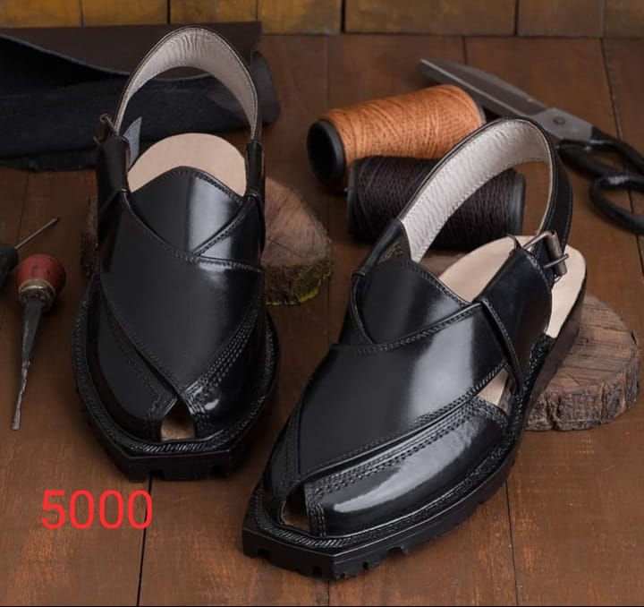 naurozi chappal men`s