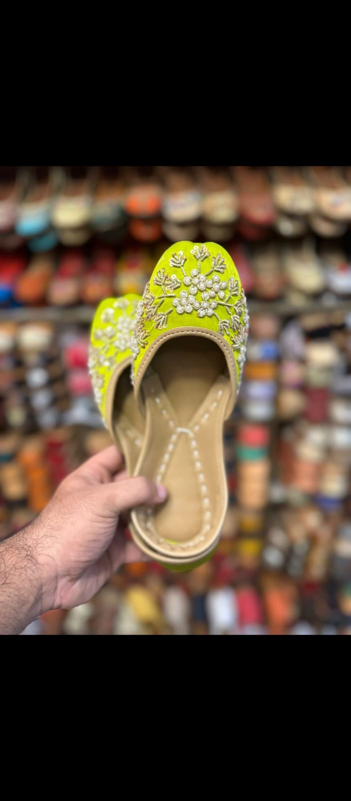 leather make khussa handwork womens