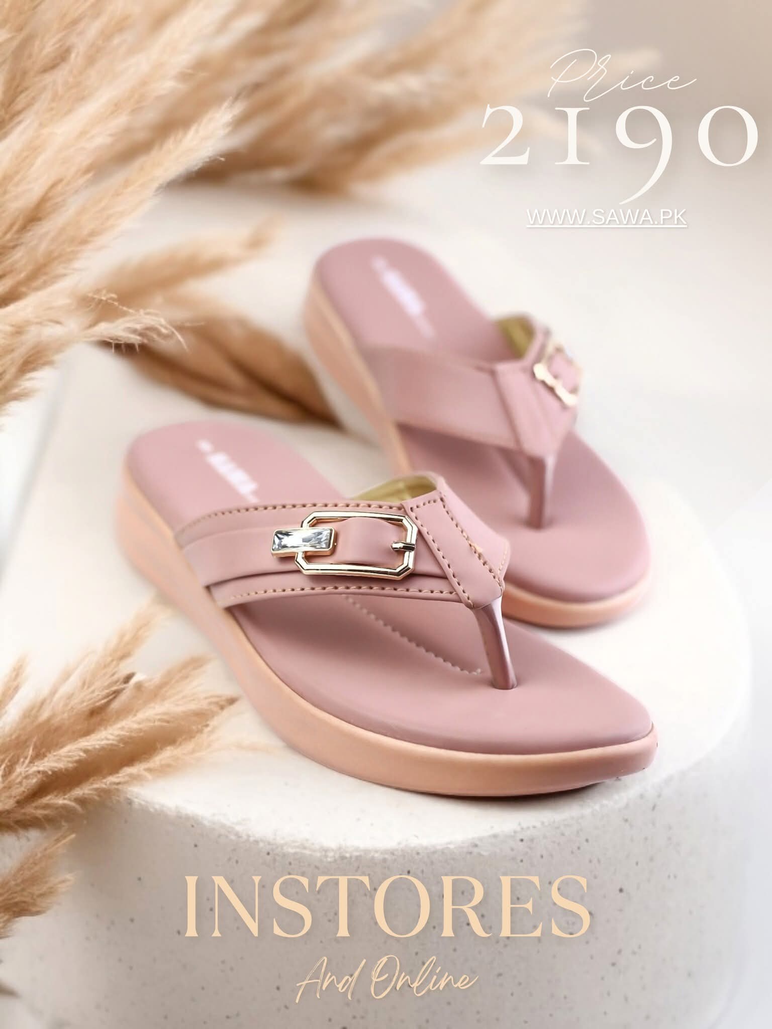 Step into sweet style 🌸 Shop today slippers womens