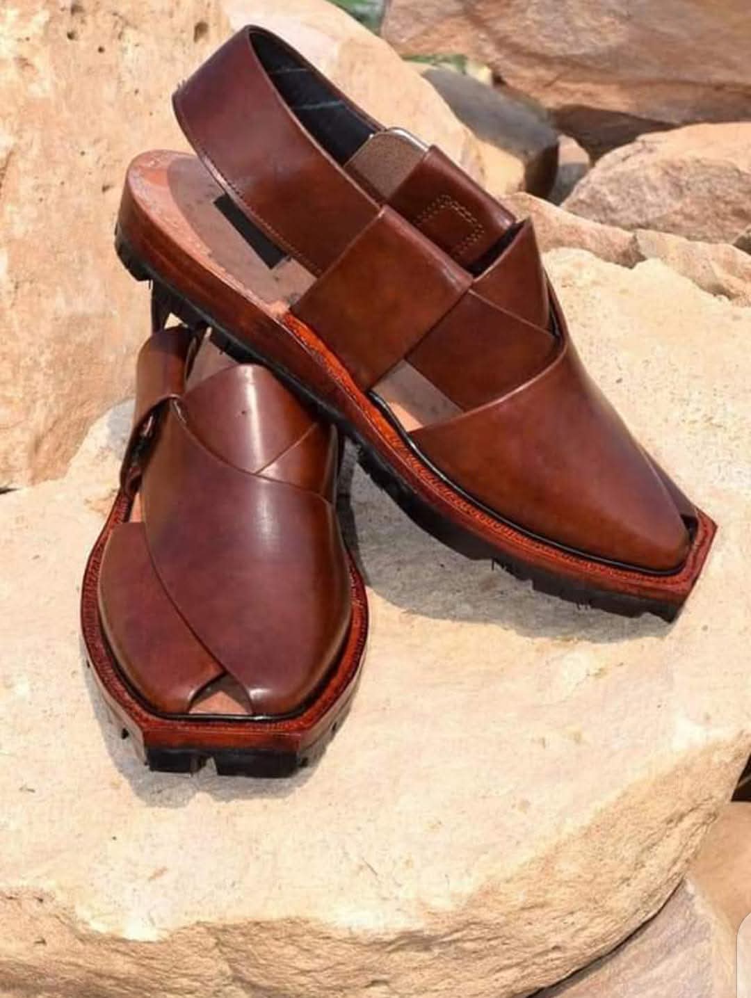 Naurozi chappal mens