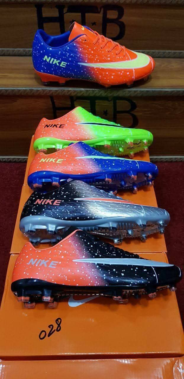 Football shoes mens