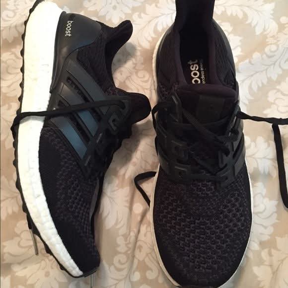 New Design in Stock Now Inbox us to Place Orders !! Mens casual