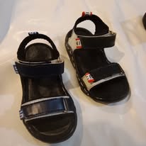 kids sandals