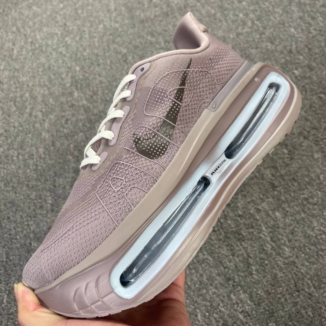 Men’s sneaker shoes