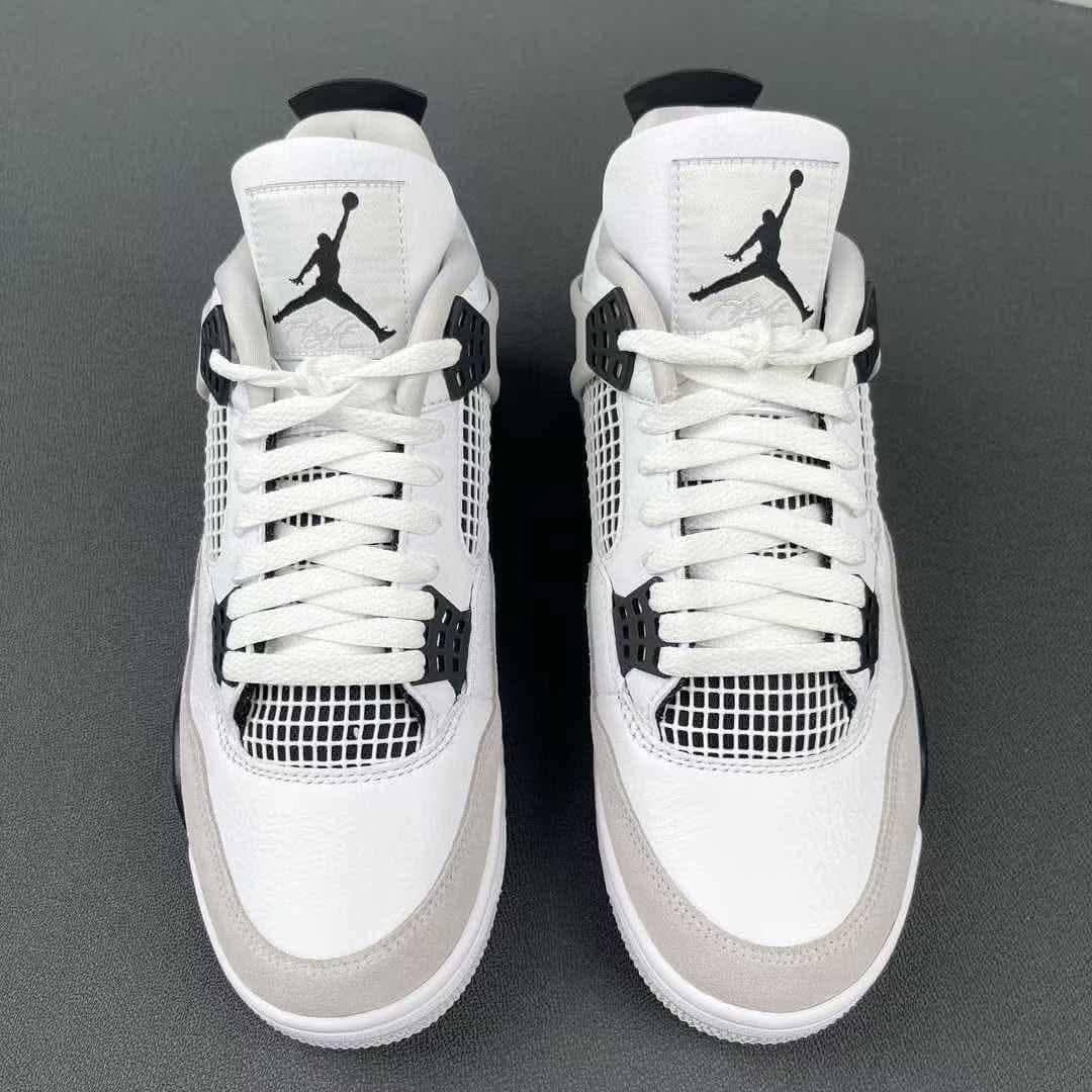 Men’s sneaker shoes