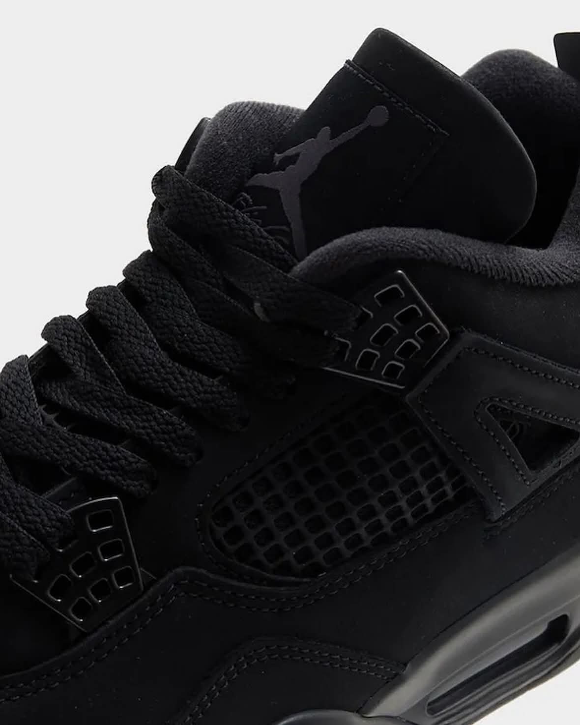 Men’s sneakers shoes