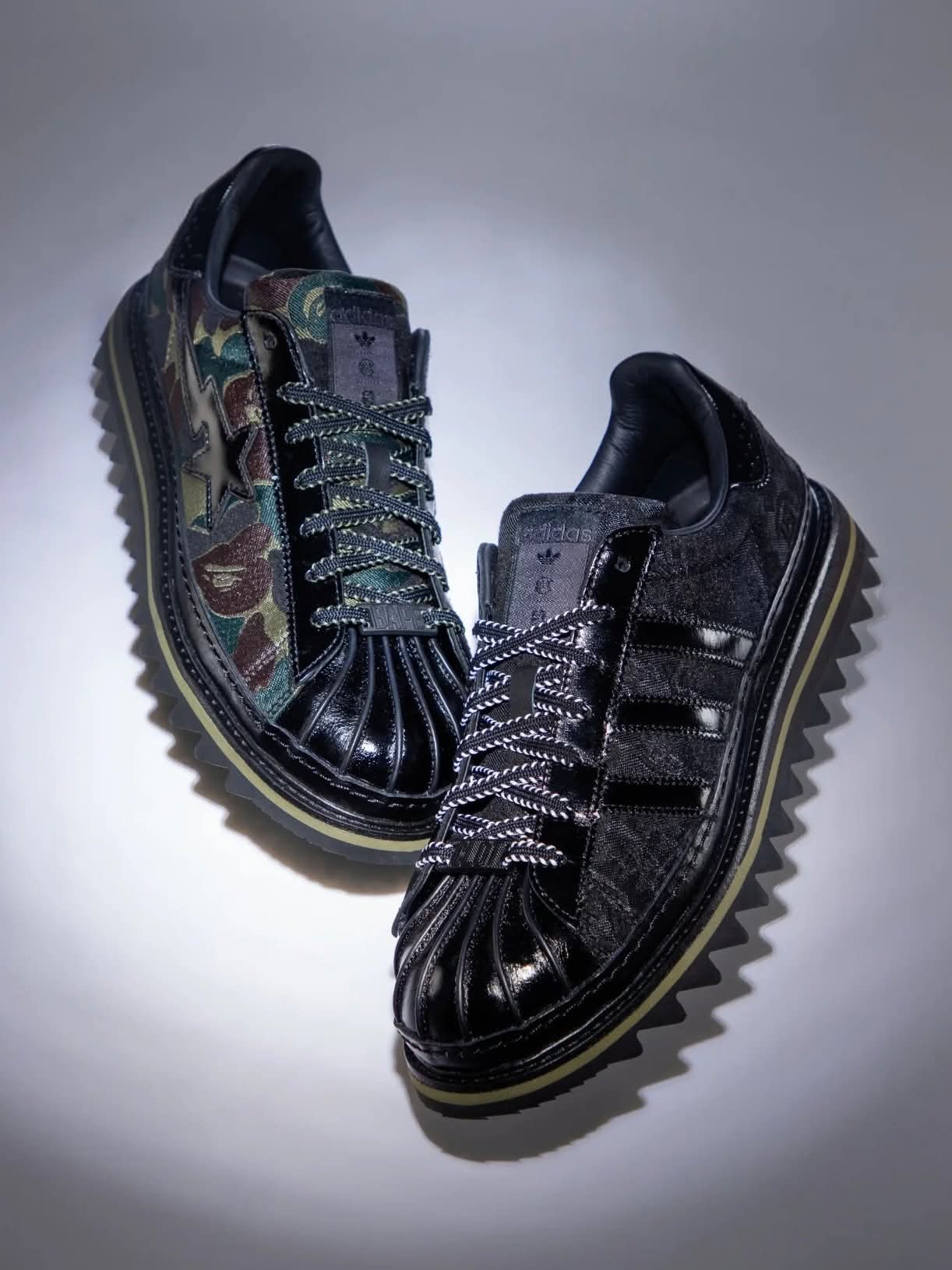 Men’s sneakers shoes