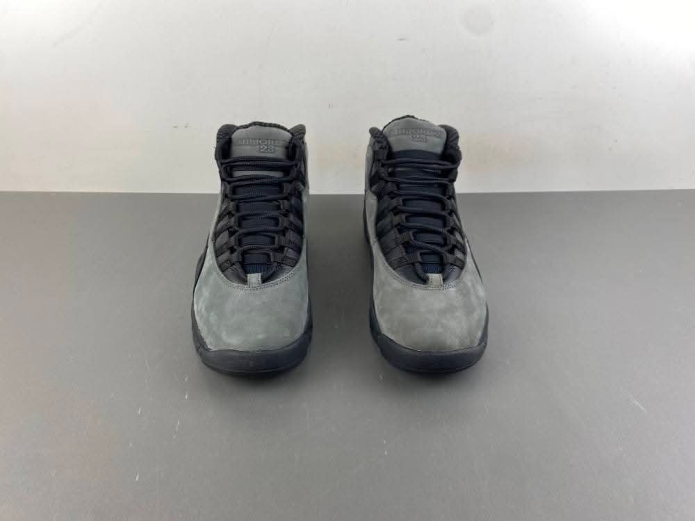 Men’s sneakers shoes