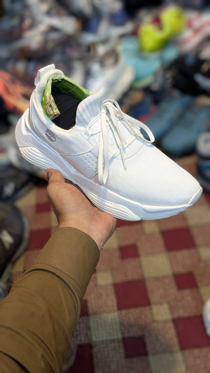 Sneaker shoes brand mens