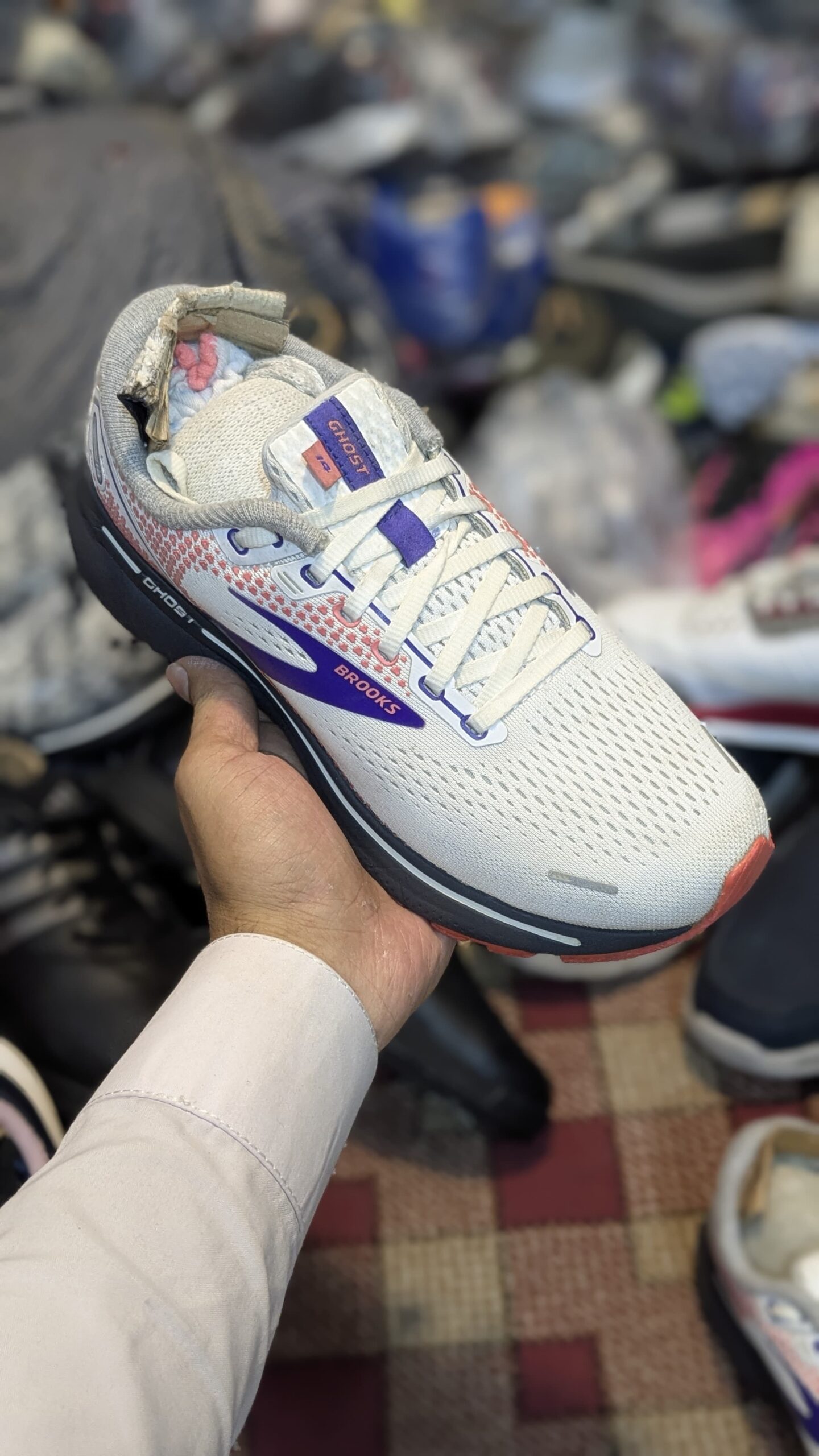 Men’s sneaker shoes