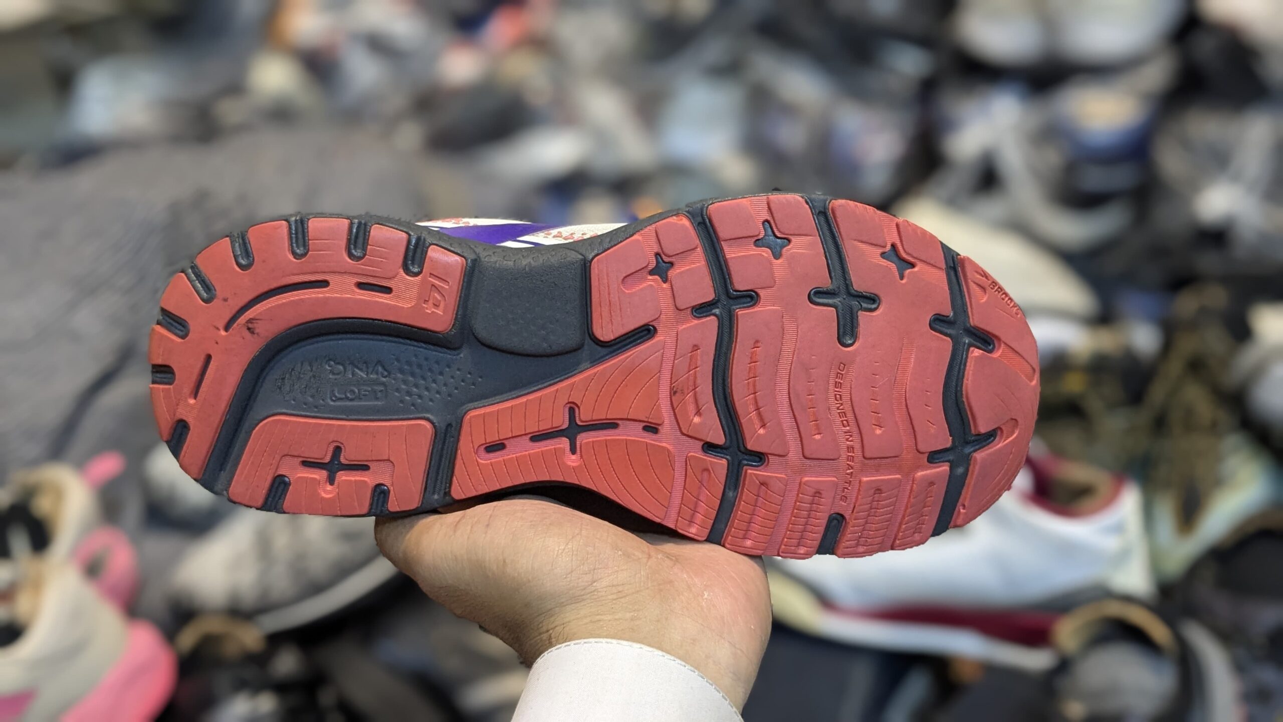 Men’s sneaker shoes