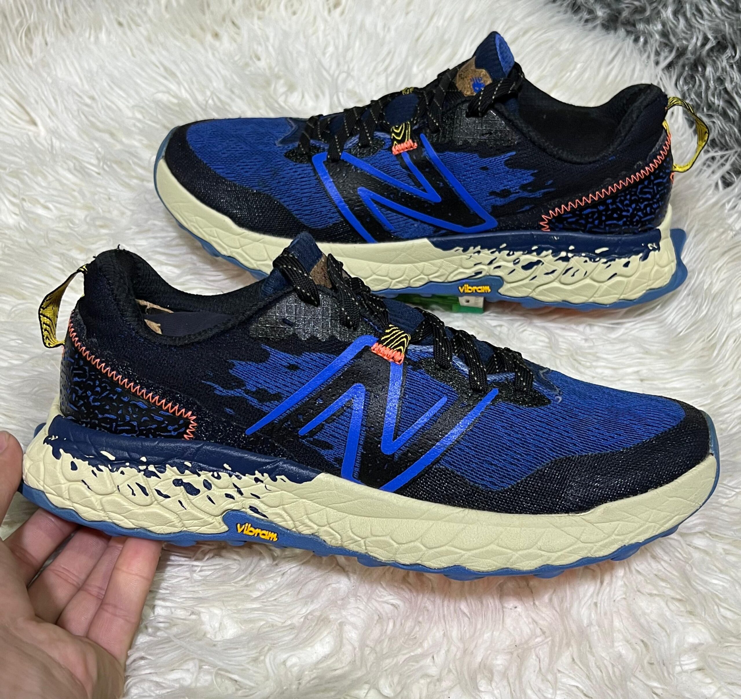 Men’s sneakers shoes