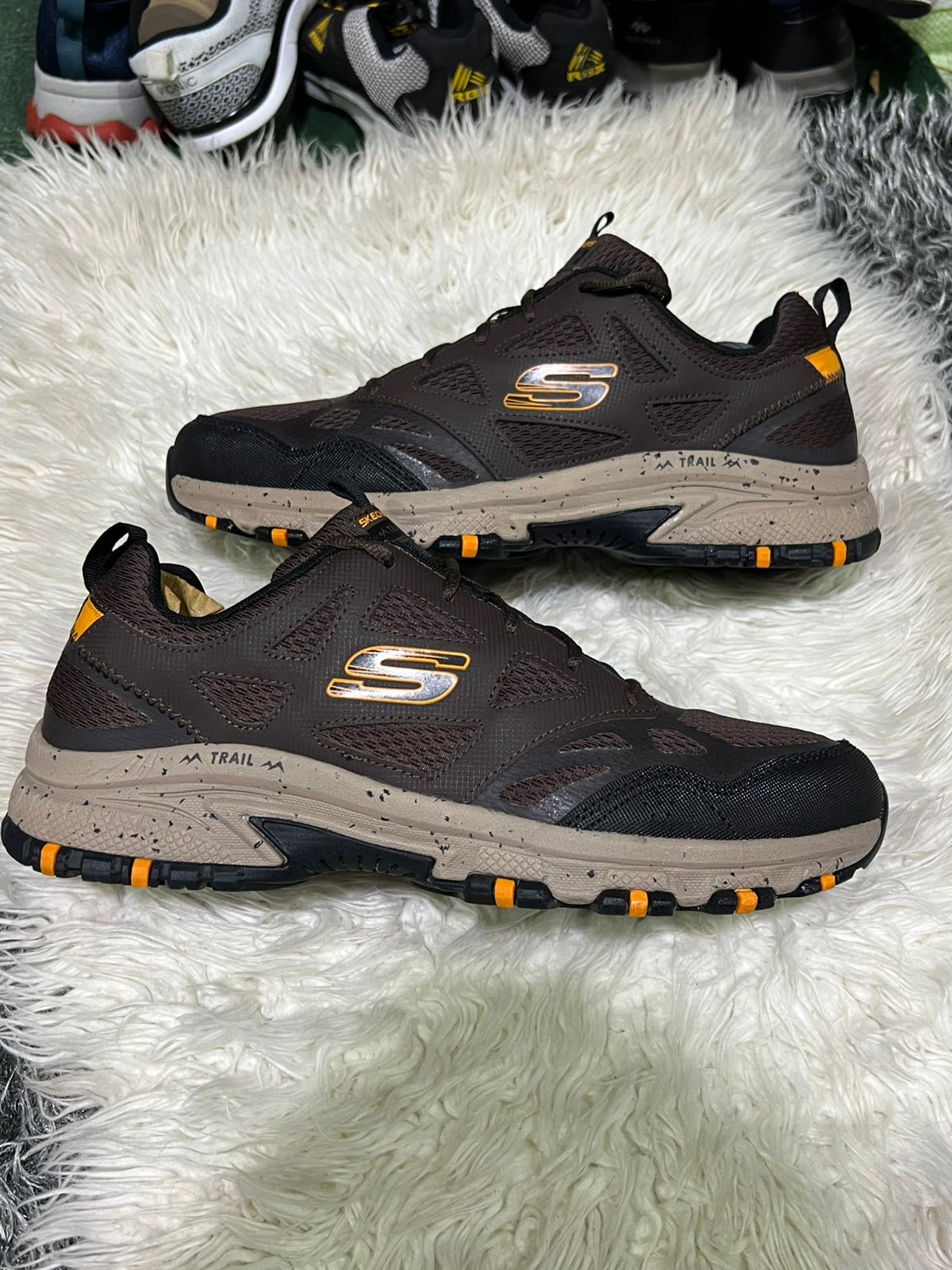 Men’s sneakers shoes