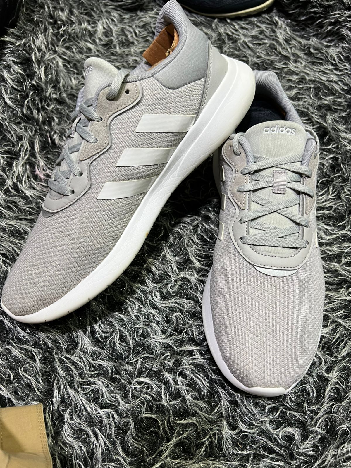 mens sneakers shoes