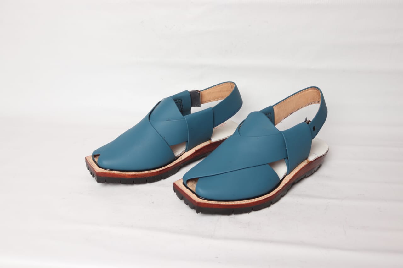 peshawari chappal mens