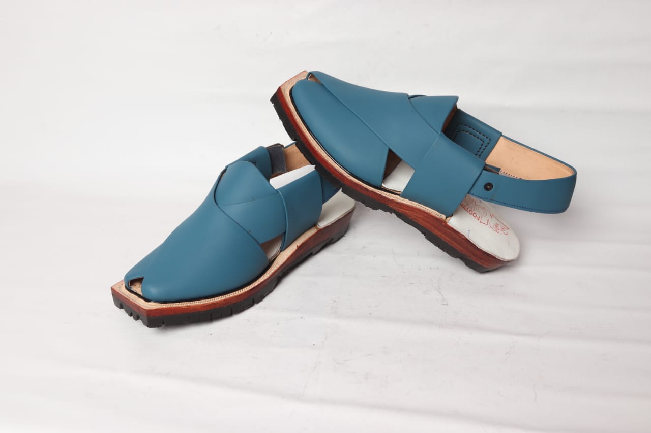 peshawari chappal mens