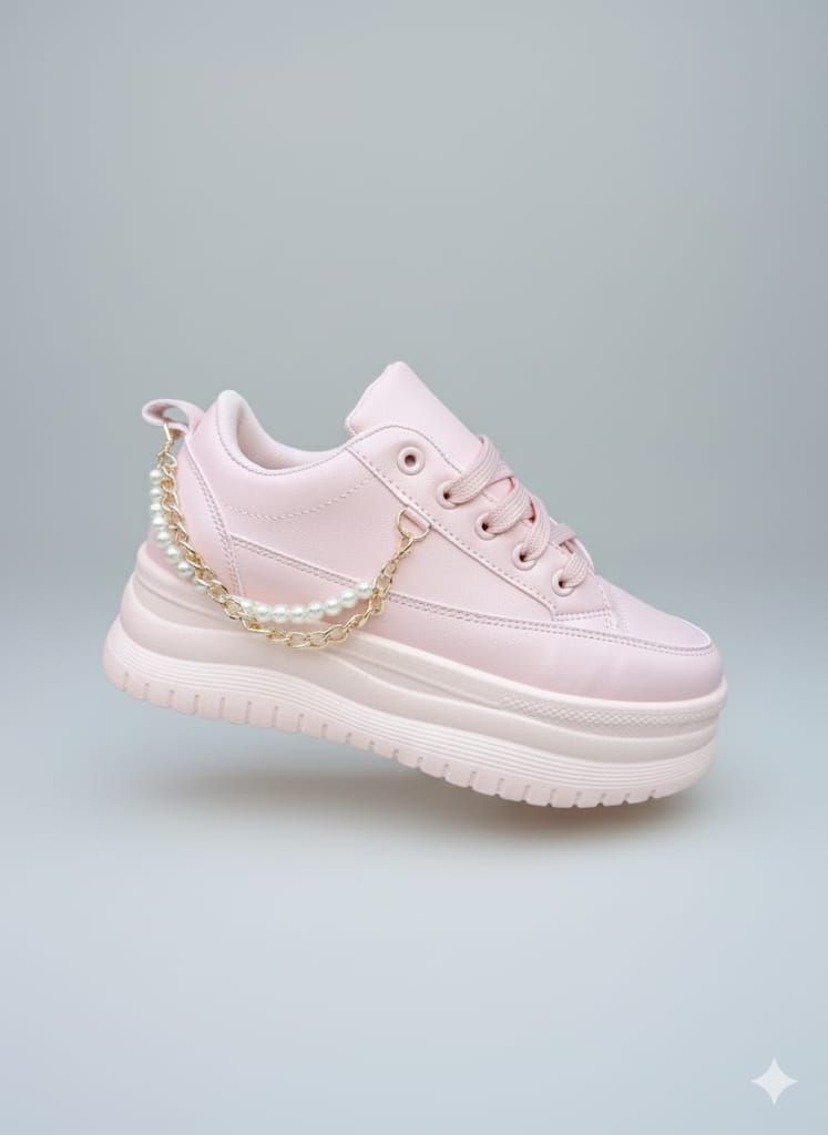 women sneaker shoes
