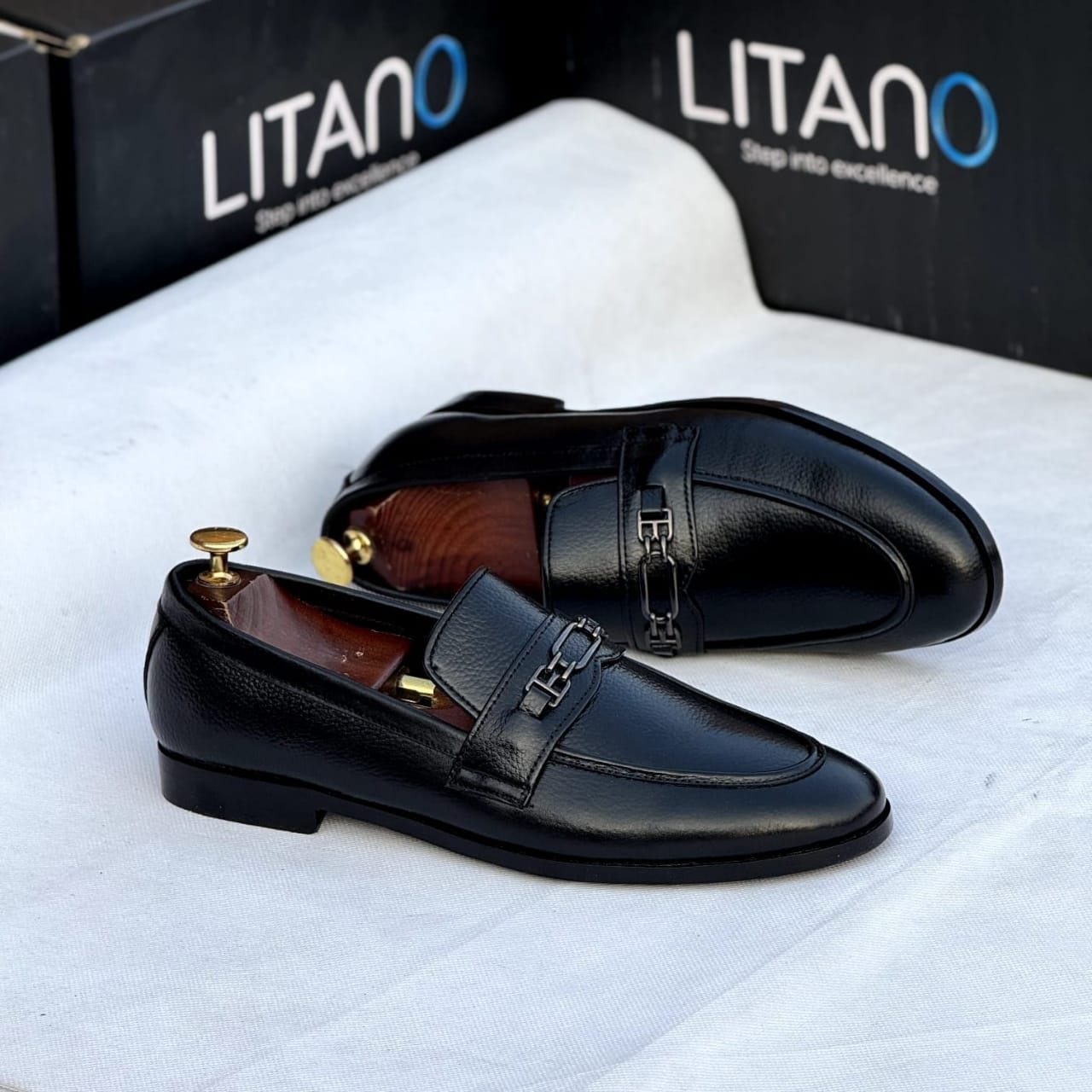 mens loafer shoes