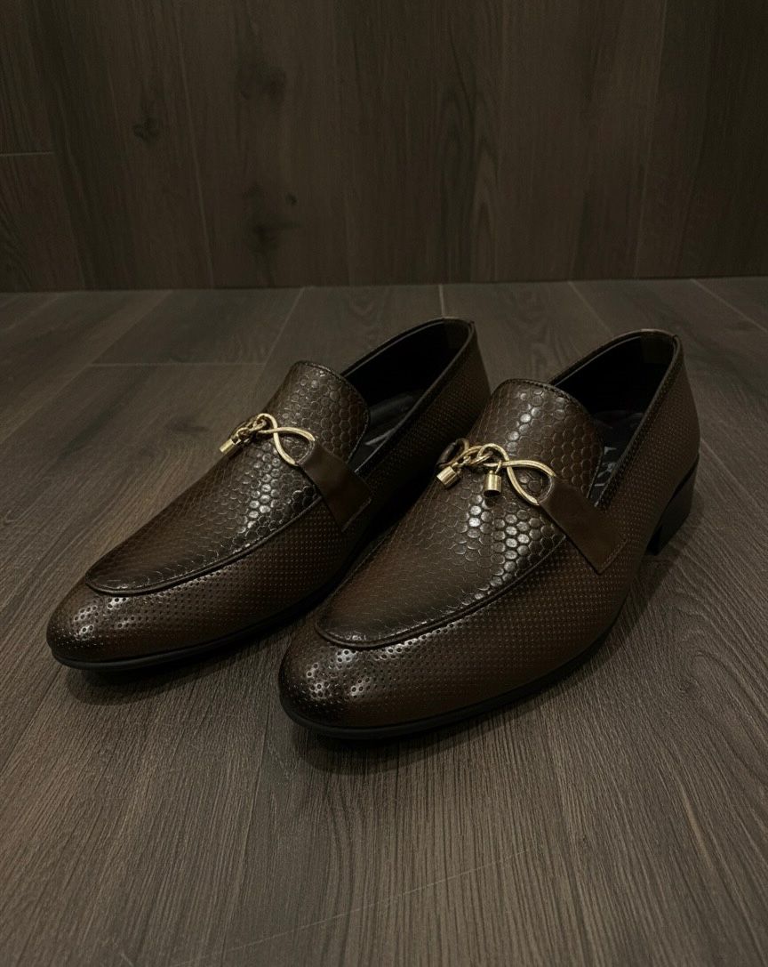 mens dress shoes