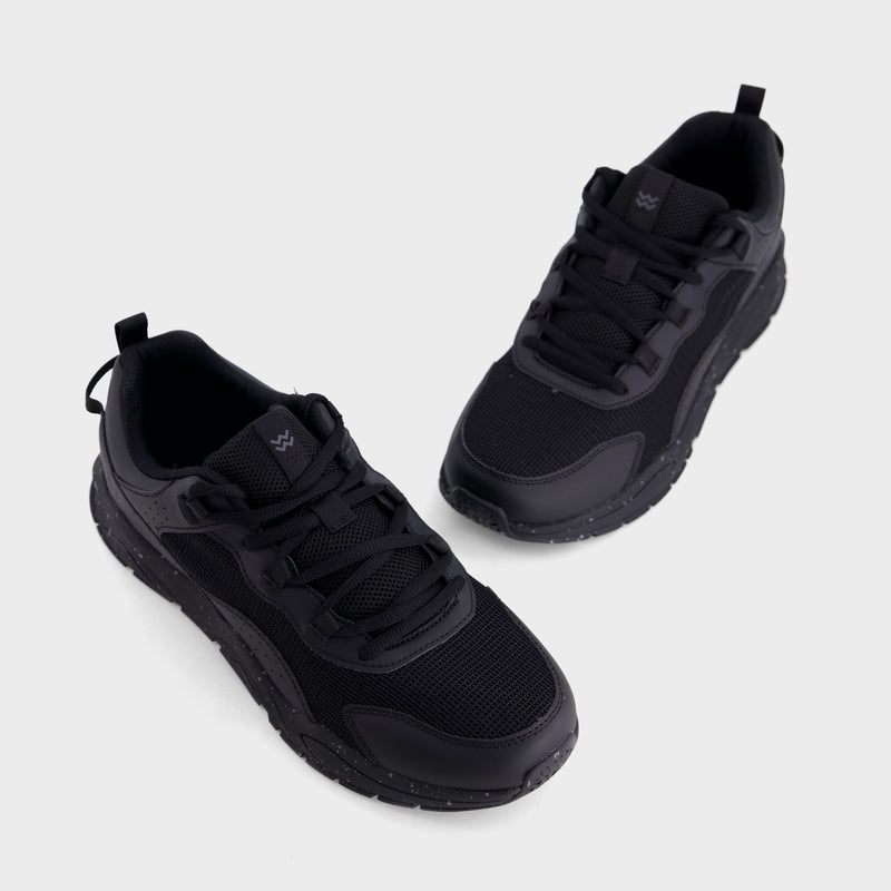 Men’s sneaker shoes